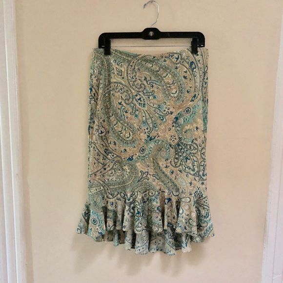 🕛 Express Paisley Skirt 🕛 - Picture 1 of 6